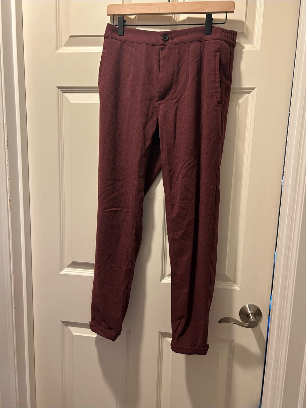 Men's Slim Burgundy Chinos with Elastic Waist